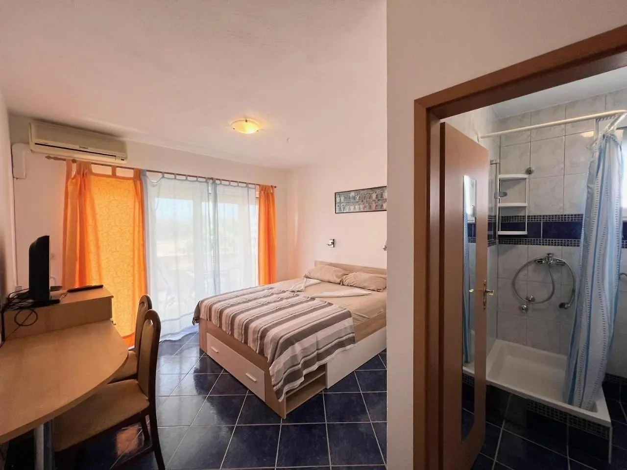 Apartments Mijic Medulin