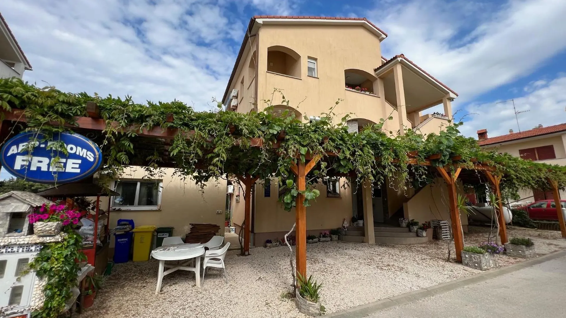 Apartments Mijic Medulin 0*,  Croatia