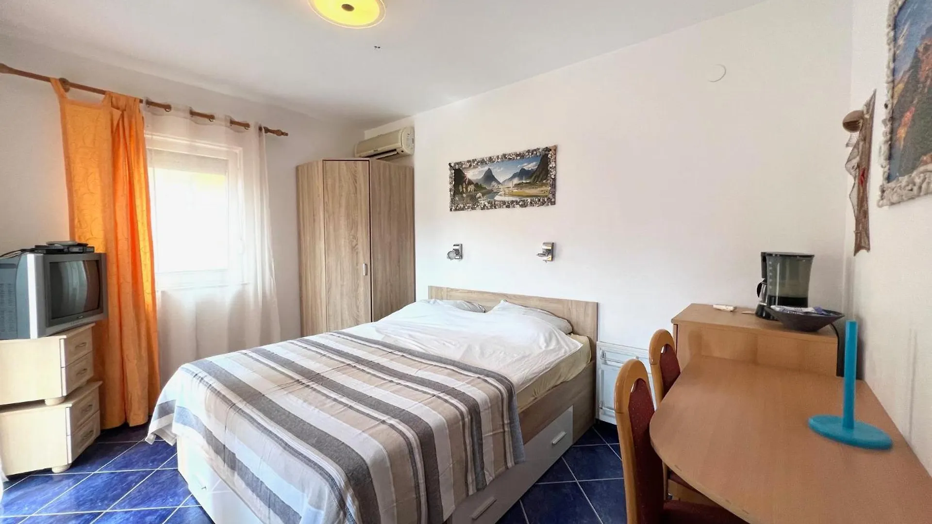 Apartments Mijic Medulin